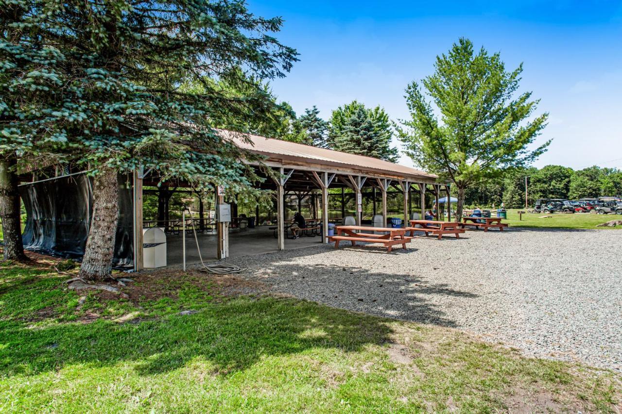 Friendship Lodge Pocono Lake المظهر الخارجي الصورة
