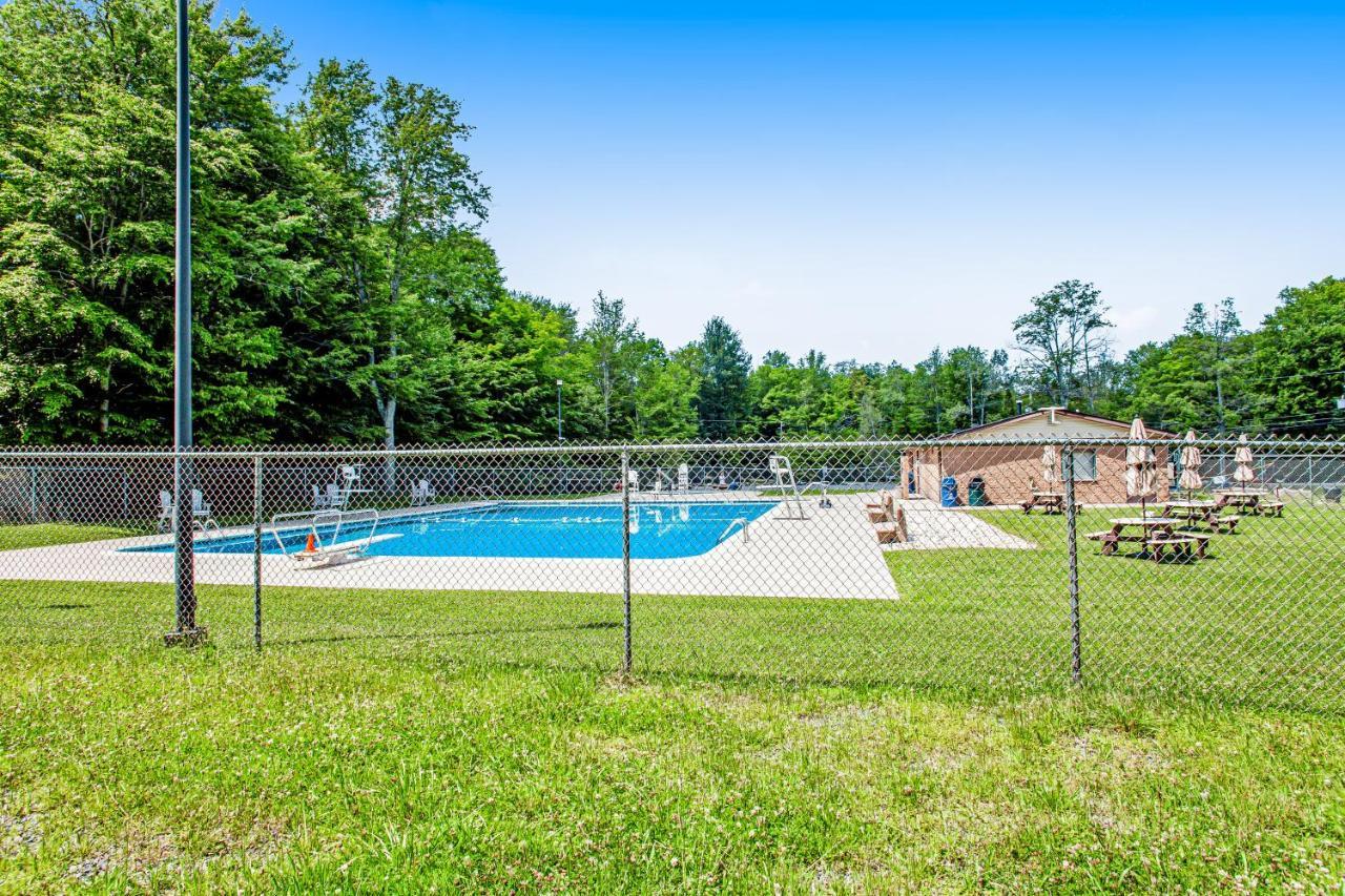 Friendship Lodge Pocono Lake المظهر الخارجي الصورة